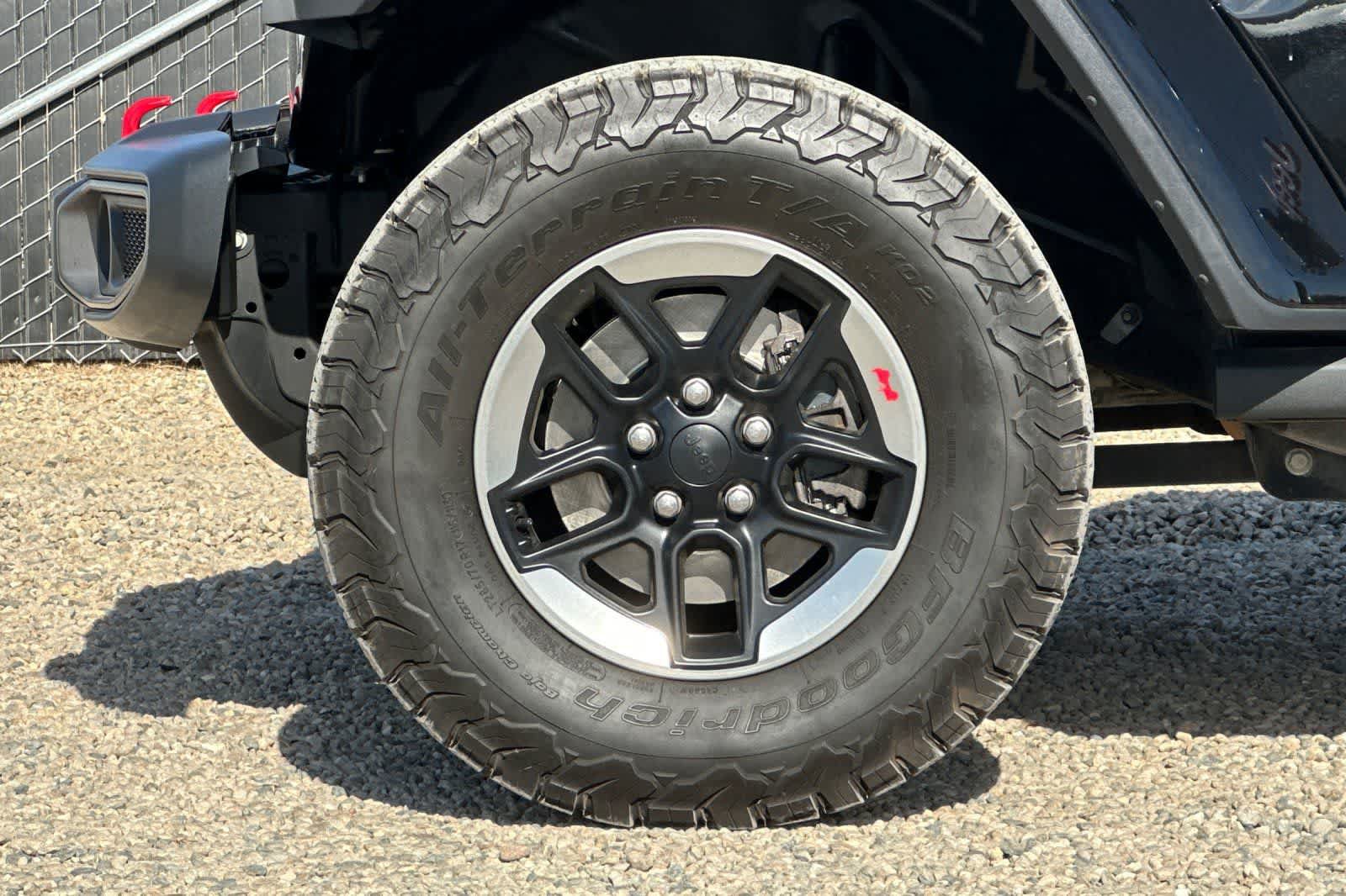 Used 2019 Jeep Wrangler Unlimited Rubicon AWD/4WD image 37