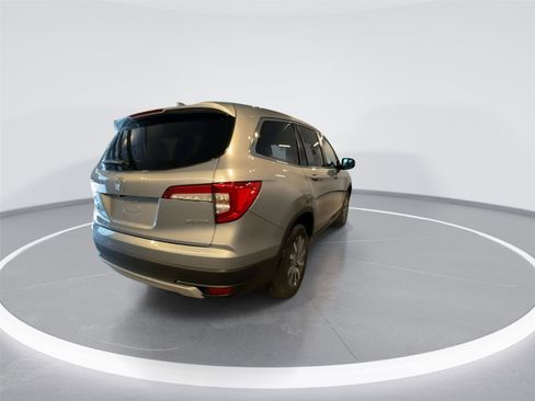 Used 2020 Honda Pilot EX image 8