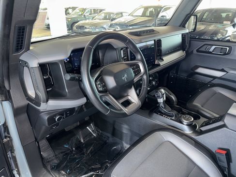 Used 2022 Ford Bronco Everglades image 19