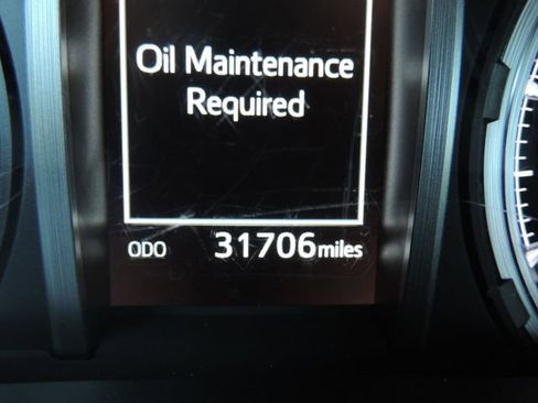 Used 2024 Toyota 4Runner Limited image 33