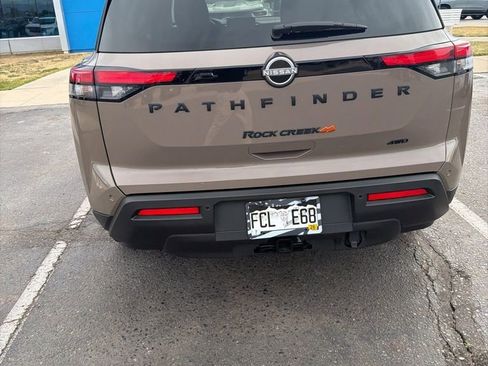 Used 2025 Nissan Pathfinder Rock Creek image 11