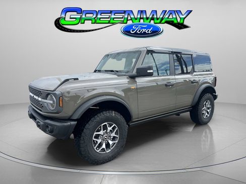 New 2025 Ford Bronco Badlands AWD/4WD image 1