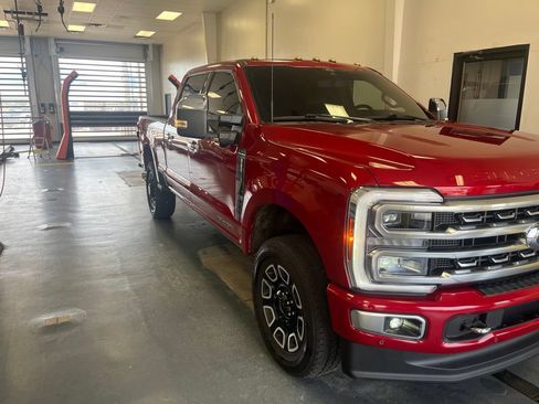 Used 2024 Ford F250 Platinum AWD/4WD image 9