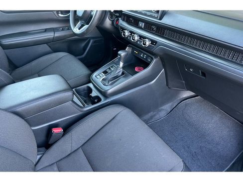 Used 2025 Honda CR-V EX image 18