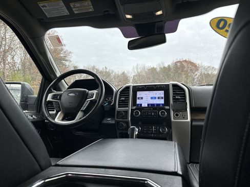 Used 2020 Ford F150 Lariat w/ Trailer Tow Package image 2