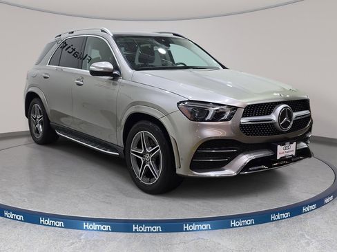 Used 2020 Mercedes-Benz GLE 350 4MATIC image 4