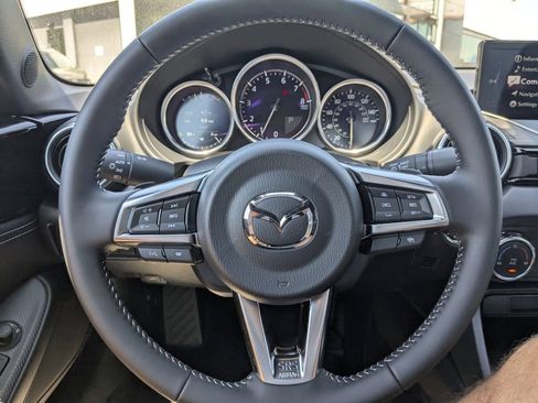 Used 2026 MAZDA MX-5 Miata Grand Touring RWD image 24