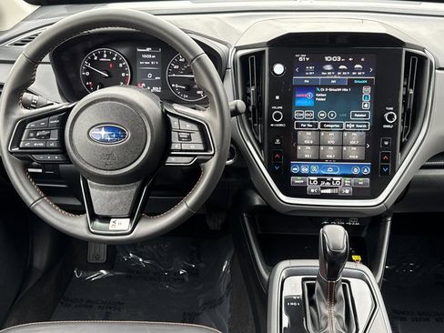 Certified 2025 Subaru Crosstrek 2.5i Limited w/ Crosstrek Mirror Package image 17
