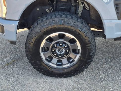 Used 2024 Ford F250 Lariat w/ Lariat Ultimate Package AWD/4WD image 7