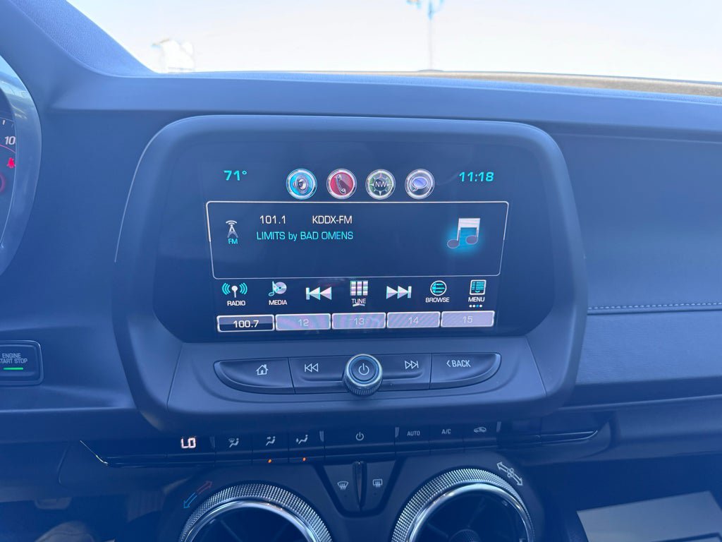 Certified 2017 Chevrolet Camaro SS RWD image 11