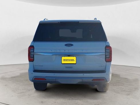 Used 2023 Ford Expedition Max Platinum image 4