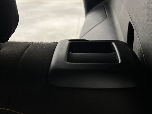 Used 2024 Chevrolet Equinox LT AWD/4WD image 19