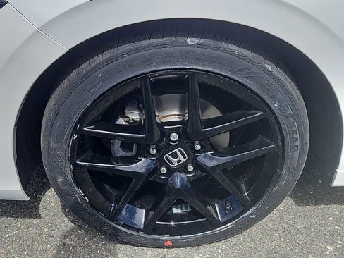 Used 2024 Honda Civic Sport image 7
