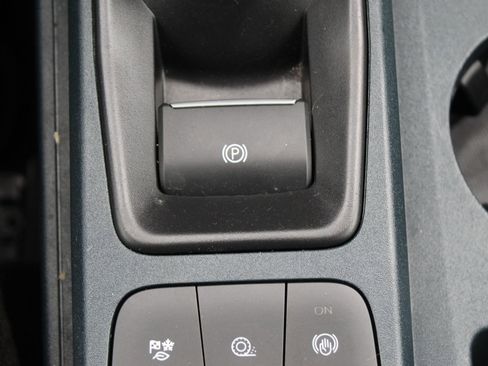 Used 2023 Ford Maverick XL image 32