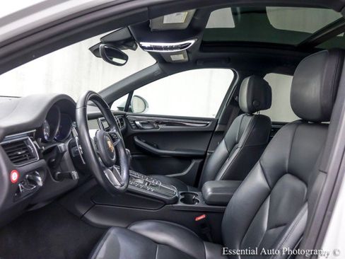 Used 2017 Porsche Macan S AWD/4WD image 12