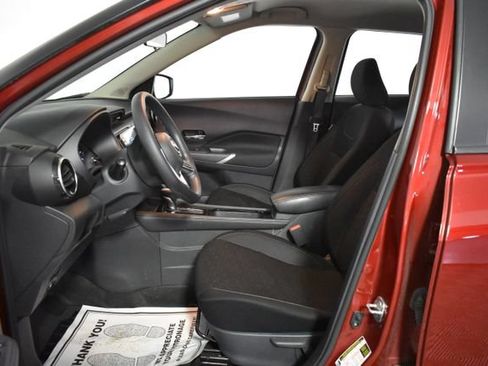 Certified 2024 Nissan Kicks SV FWD image 11