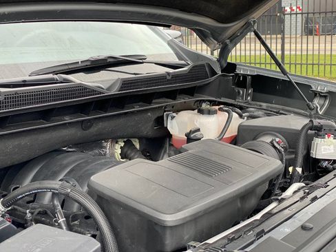 Used 2025 Chevrolet Silverado 1500 LT Trail Boss w/ LT Trail Boss Premium Package image 16