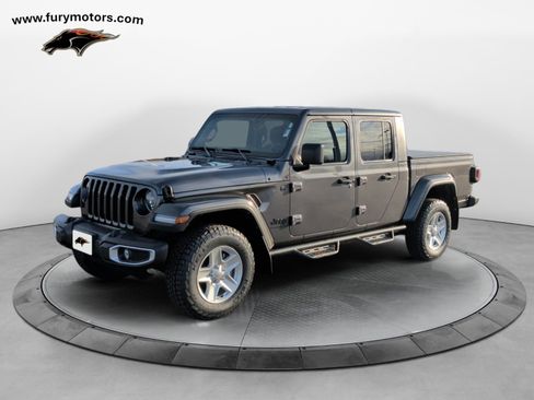 Used 2022 Jeep Gladiator Sport image 1