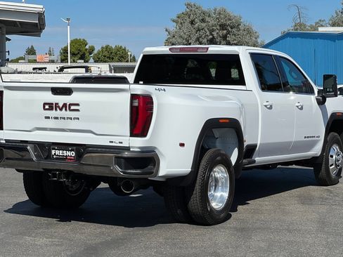 New 2026 GMC Sierra 3500 SLE AWD/4WD image 4