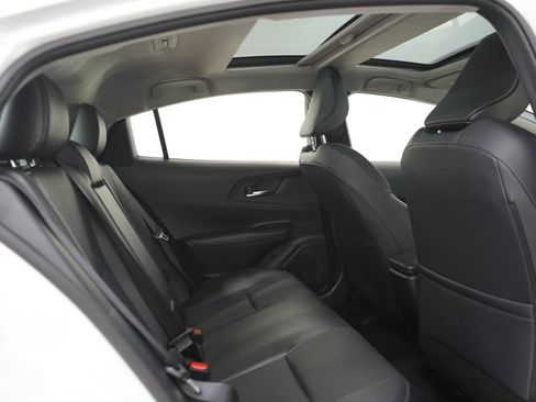Used 2025 Toyota Prius AWD image 12