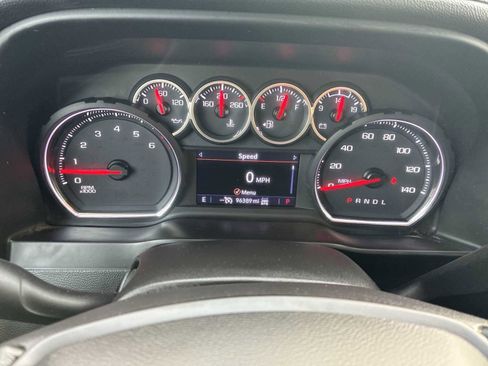 Used 2020 Chevrolet Silverado 2500 LTZ w/ LTZ Convenience Package image 11