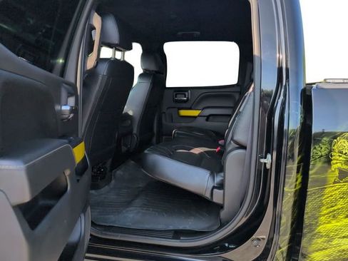 Used 2016 Chevrolet Silverado 2500 LT w/ LT Convenience Package image 11