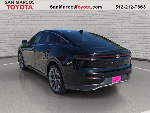 Used 2023 Toyota Crown w/ Advanced Technology Package AWD/4WD image 8