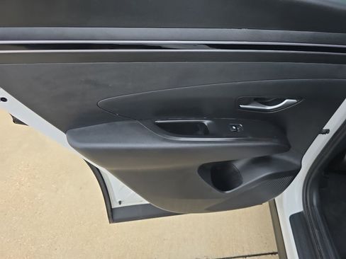 Used 2024 Hyundai Tucson SEL image 11