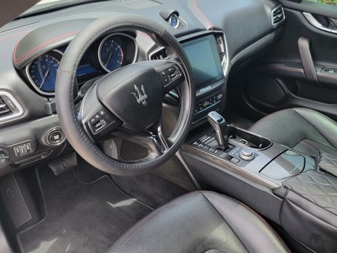 Used 2019 Maserati Ghibli RWD image 20