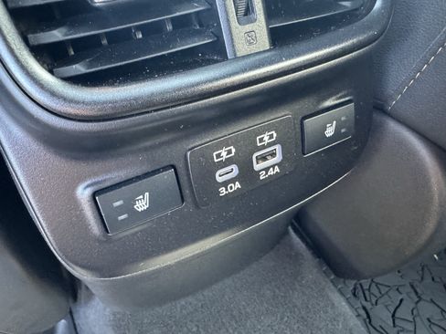 Certified 2025 Subaru Outback Wilderness AWD/4WD image 32