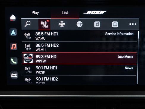 Used 2023 Porsche Cayenne Platinum Edition image 25