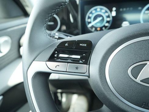 New 2026 Hyundai Elantra Limited image 27