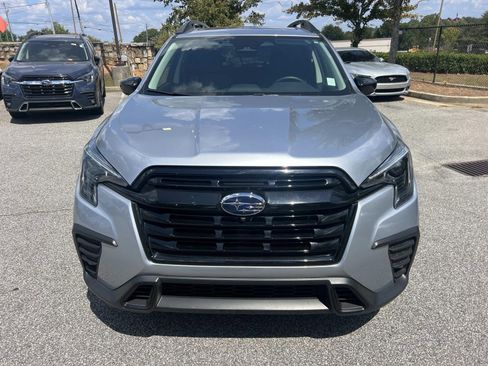 Used 2025 Subaru Ascent Bronze Edition image 2