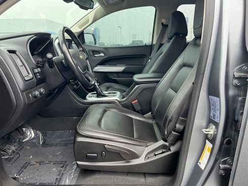 Used 2022 Chevrolet Colorado LT w/ Luxury Package image 9