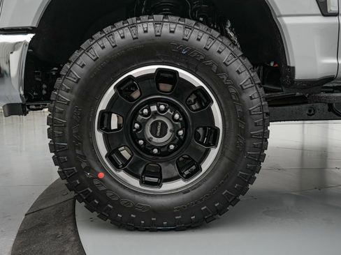 New 2026 Ford F250 XLT w/ Tremor Off-Road Package image 11