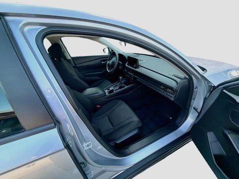 Used 2023 Honda Accord LX image 28