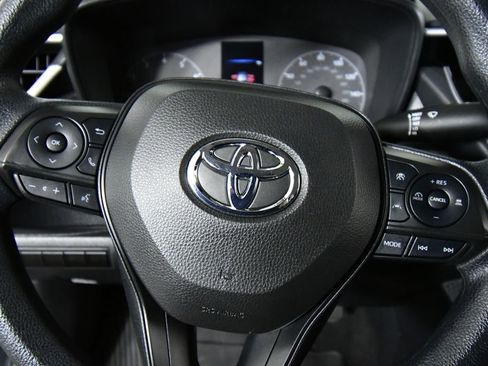 Used 2023 Toyota Corolla LE FWD image 2