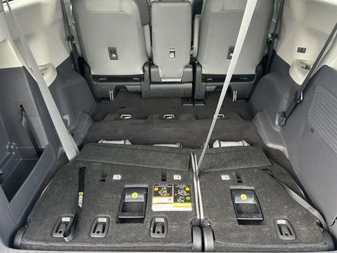 Certified 2023 Toyota Sienna XLE image 19