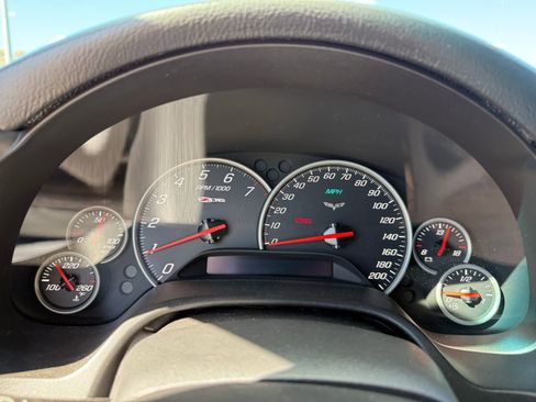Used 2007 Chevrolet Corvette Z06 w/ Preferred Equipment Group image 18