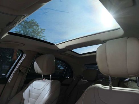 Used 2015 Mercedes-Benz S 550 Sedan image 41