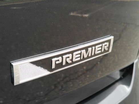 Certified 2022 Chevrolet Traverse Premier AWD/4WD image 35
