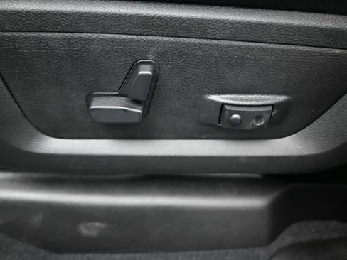 New 2026 RAM 2500 Laramie w/ Night Edition image 31