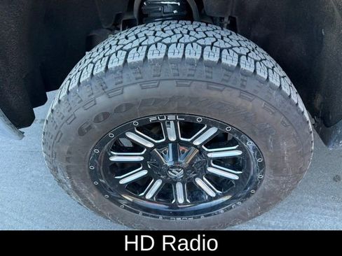 Used 2018 GMC Sierra 1500 SLT AWD/4WD image 14