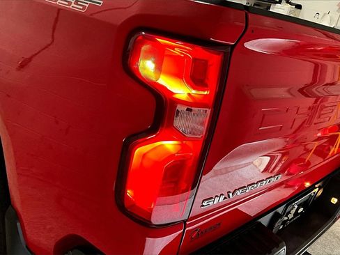 Used 2019 Chevrolet Silverado 1500 LT Trail Boss image 23