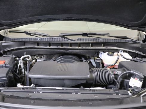 Used 2025 Chevrolet Tahoe Z71 w/ Comfort Package image 14