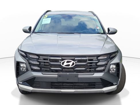Used 2025 Hyundai Tucson SEL FWD image 2