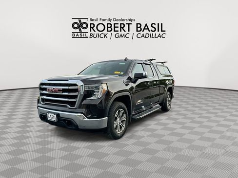 Used 2019 GMC Sierra 1500 SLE w/ SLE Value Package AWD/4WD image 4