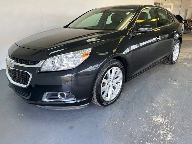 Used 2015 Chevrolet Malibu LTZ FWD image 4