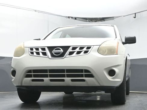 Used 2012 Nissan Rogue S image 32