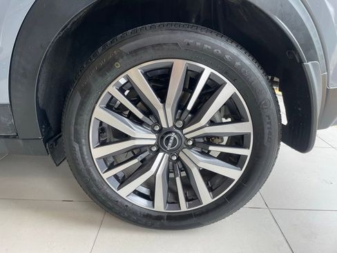 Certified 2024 Nissan Kicks SV FWD image 15